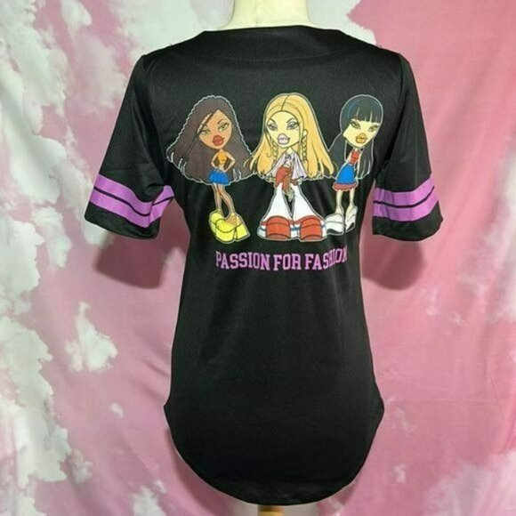 Bratz Baseball Jersey size Medium Bratz Doll Jersey NEW~  purple ~ Cartoon Bratz - Picture 3 of 16